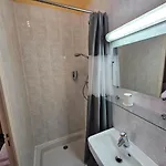 Hotel Bellevue Et Du Chariot D'Or 2*